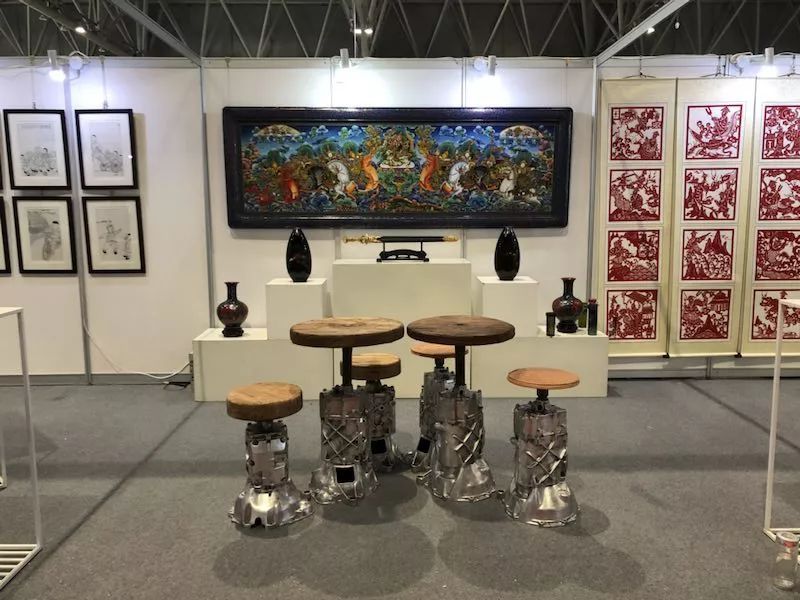 匠心薈萃，藝彩紛呈——記第54屆全國工藝品交易會暨2019“金鳳凰”創(chuàng)新產(chǎn)品設(shè)計大獎賽